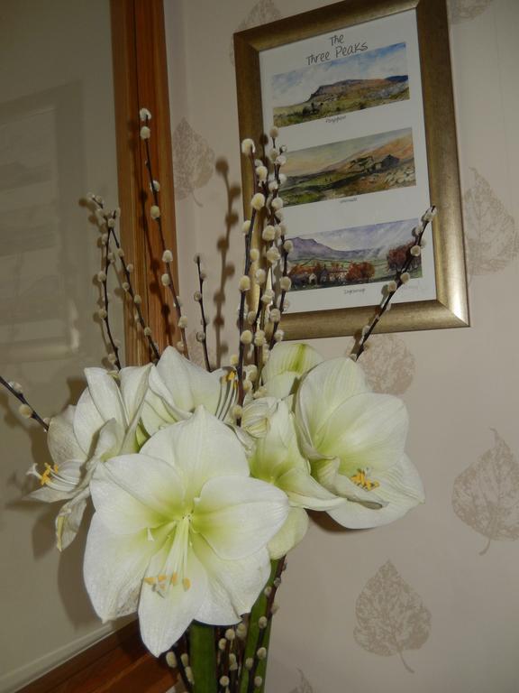 Moor View Bed & Breakfast Ingleton  Exterior photo